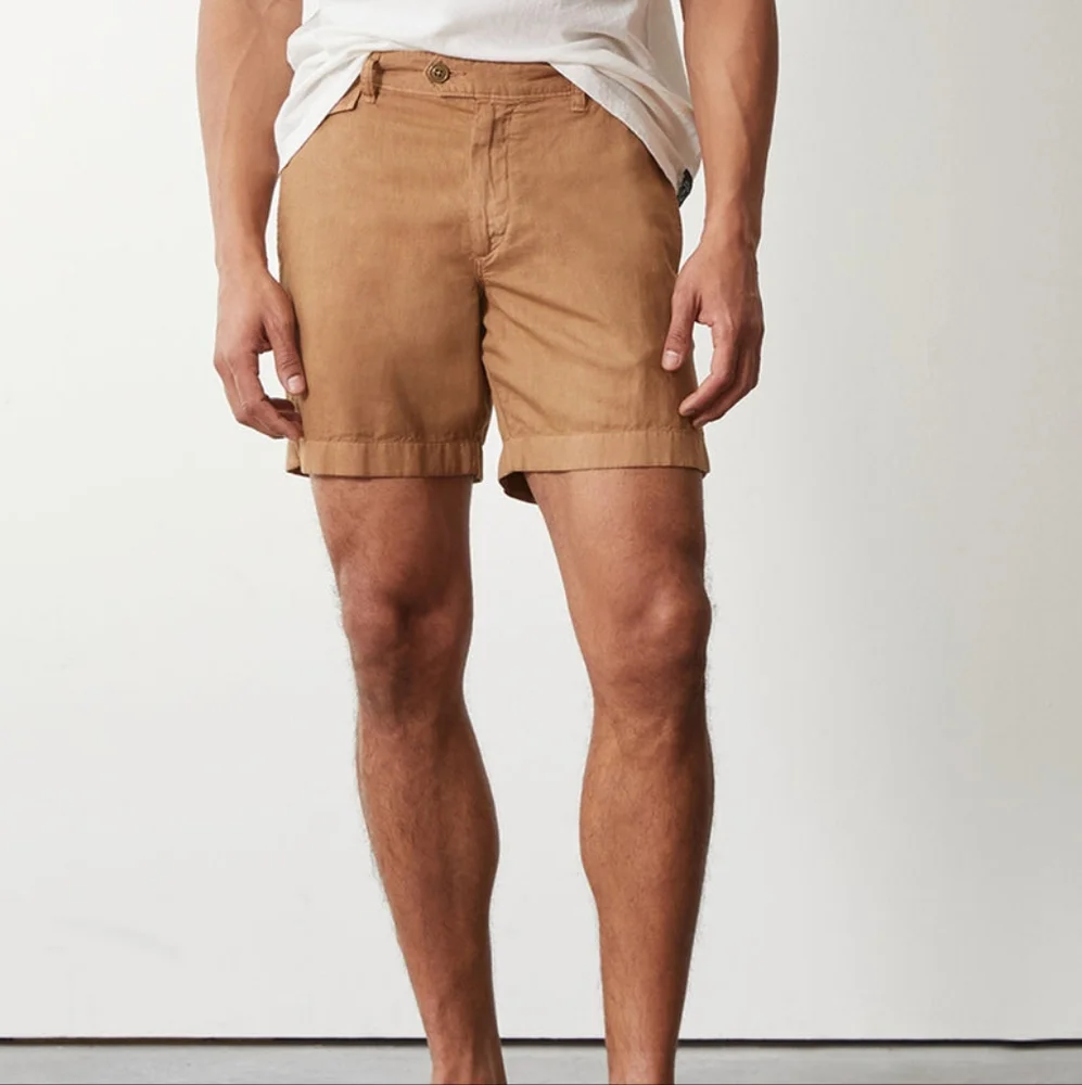 7" Cotton-Linen Hudson Men's Short, Tan - Picture 2 of 4